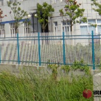 供應云南楚雄道路隔離欄**欄桿