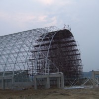 源頭工廠 設(shè)計定制 生產(chǎn)貨期短 籃球游泳館 體育館網(wǎng)架