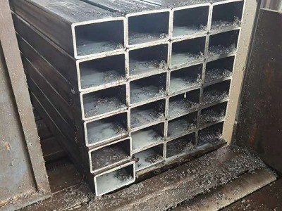 現貨批發大口徑無縫矩管 Q345b合金方通 60*60方管加工焊接折彎