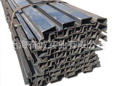 幾字型鋼U型鋼C型鋼Z型鋼ML型鋼生產加工冷彎非標沖孔鍍鋅外翻邊