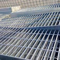 廠家批發(fā)304不銹鋼格柵井蓋排水溝蓋板 平臺踏步板格柵板定 制