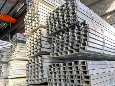 廠家直供Q235B槽鋼U型槽鋼鋼結(jié)構(gòu)幕墻支架用熱鍍鋅槽鋼批 發(fā)加工