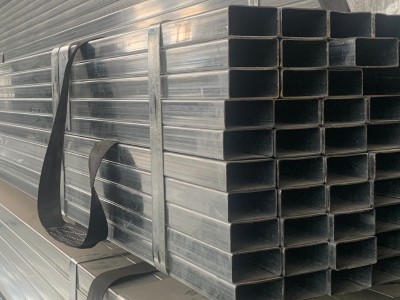 Q235B鍍鋅方管 40*40*4熱鍍鋅方管 厚壁熱鍍鋅方管 規(guī)格全量大優(yōu)