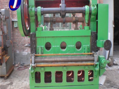 高度拉網機 鋼板網機，薄板拉網機
