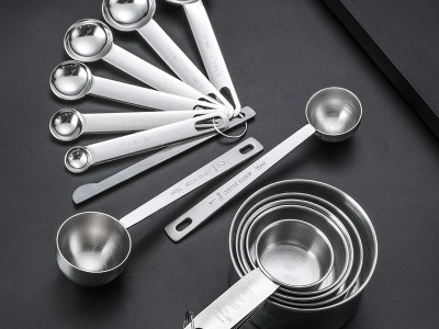 跨境不銹鋼量勺量杯套裝 廚房烘焙工具計量帶刻度帶調味量勺量匙